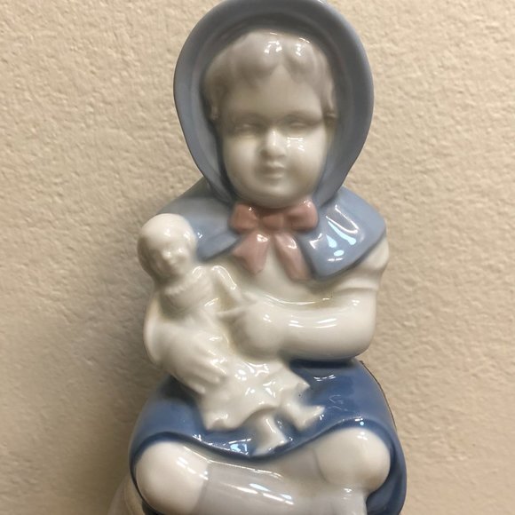 GOLDEN CROWN*E&R PORZELLAN FIGURINE Accents Vintage 782 Er Golden